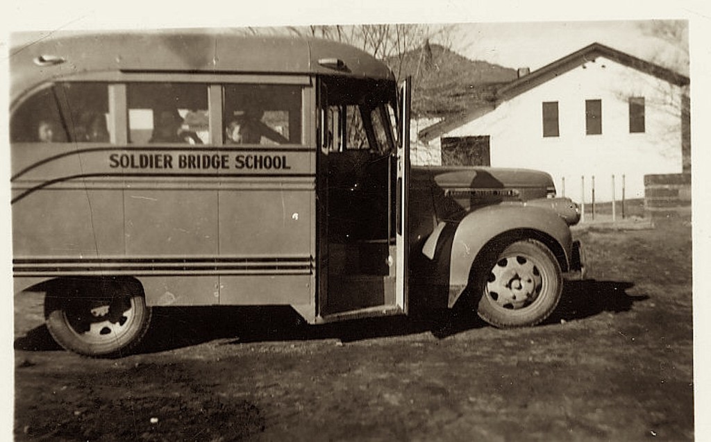 Soldier Bridge School Bus at Litchfield.
