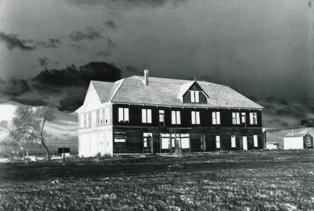 Amedee Hotel, 1946. Courtesy of Hank Martinez