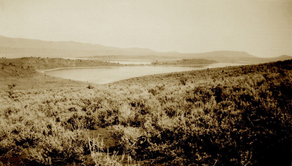 Bucks Bay, Eagle Lake, 1921. Courtesy of Lola L. Tanner